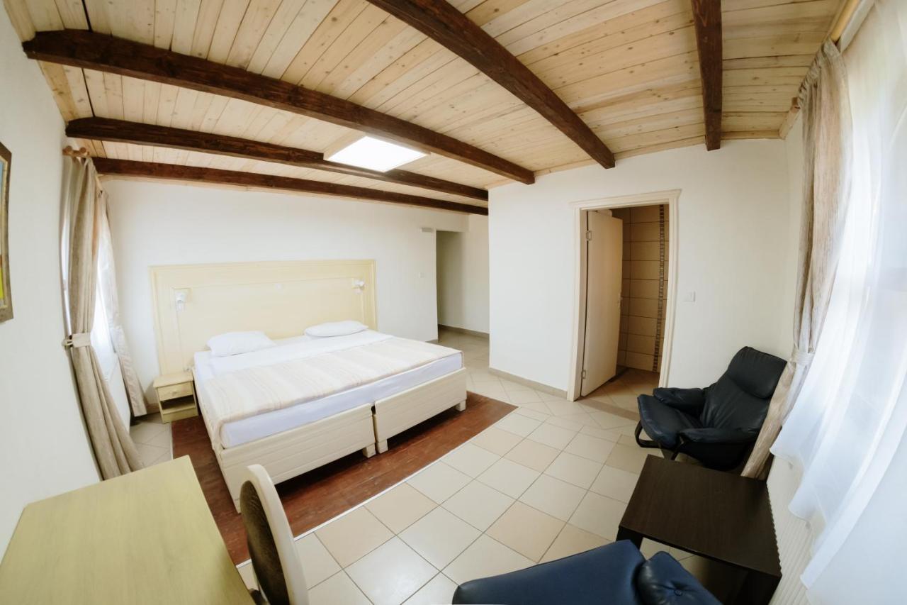 Hotel Etno Centar Balasevic Boljevac Habitación foto